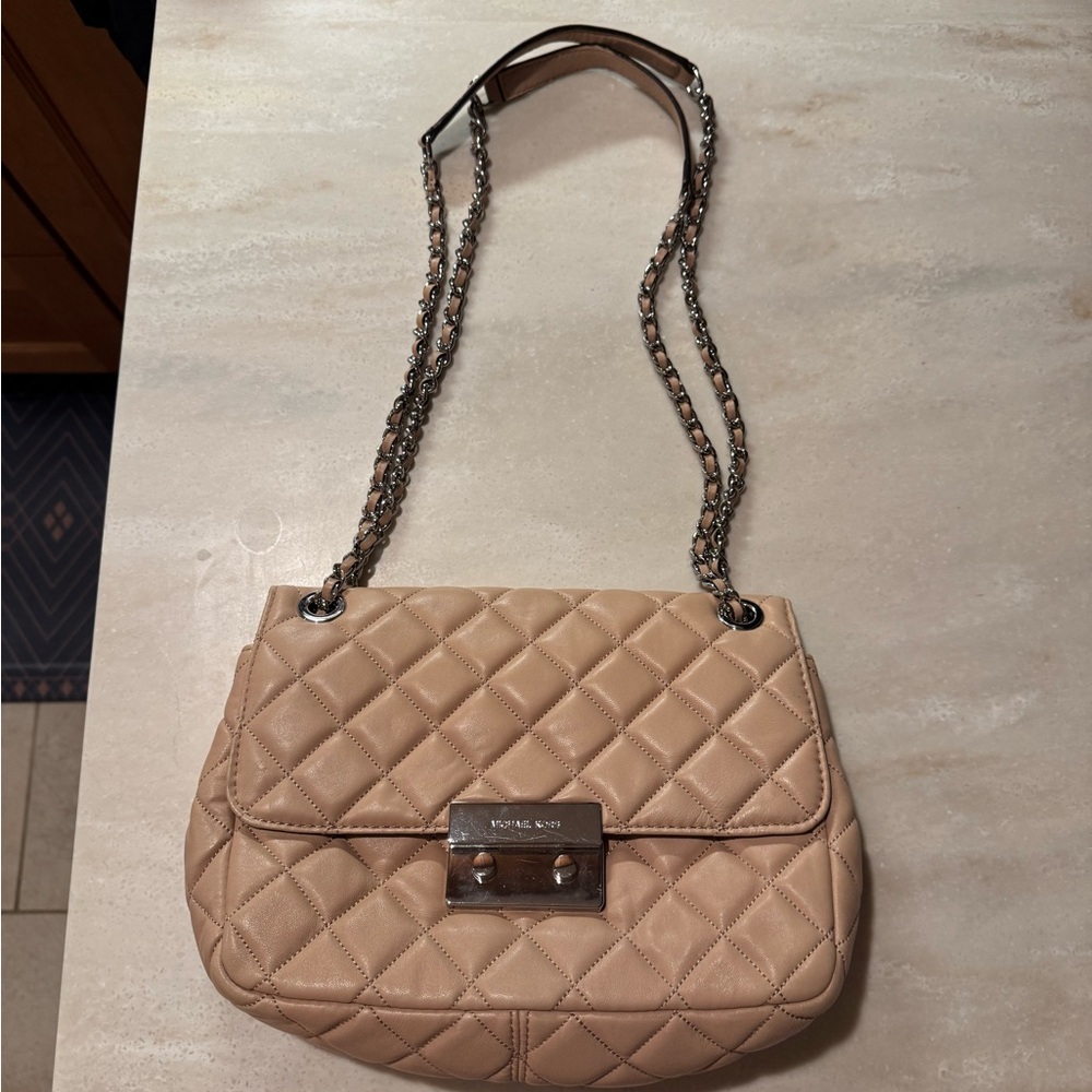 Michael Kors Medium Shoulder Bag